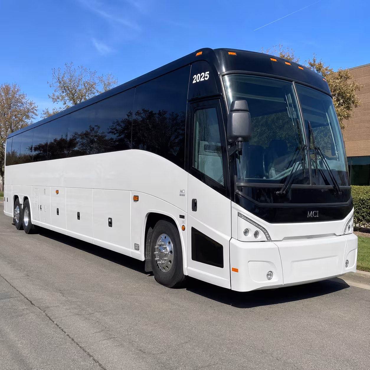 mansfield charter bus rental exterior